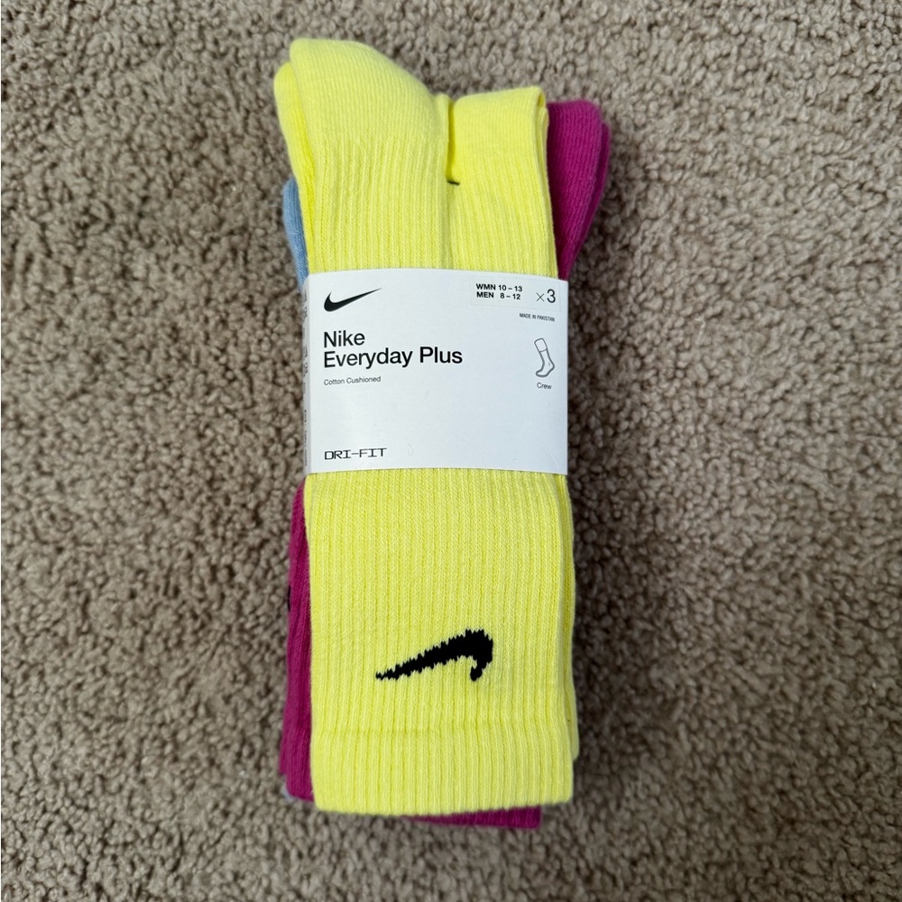 Nike Everyday Plus Athletic Socks - Vibrant Yellow, Pink, Blue